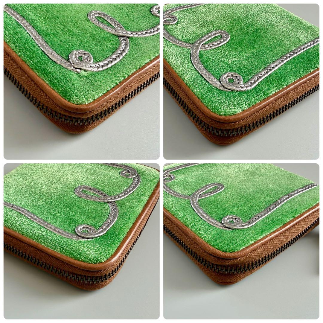 レイコ様用　美品 超希少 限定 ボッテガヴェネタ 二つ折り財布 グリーン 箱あり