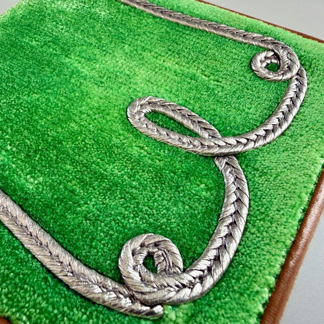 レイコ様用　美品 超希少 限定 ボッテガヴェネタ 二つ折り財布 グリーン 箱あり