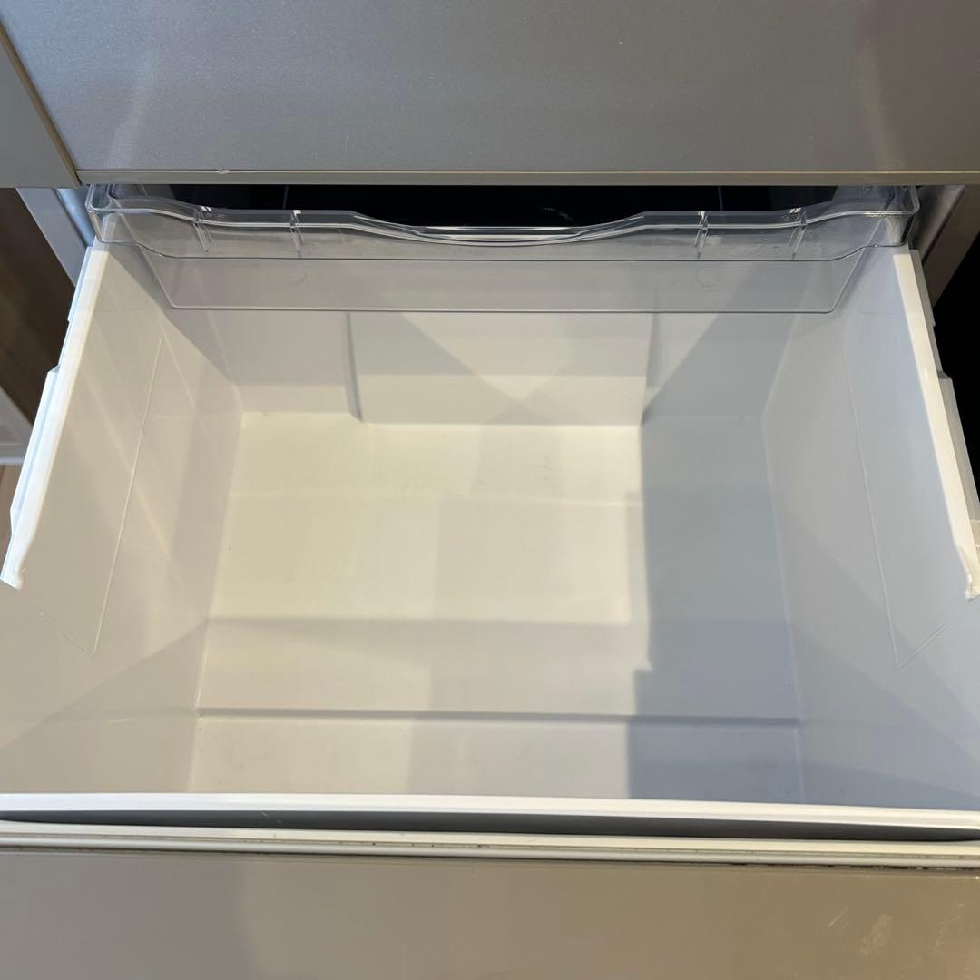 限定値下げ！【送料込み】日立 冷蔵庫 265L R-27JV