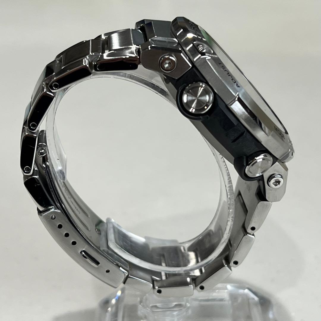 【極美品】CASIO G-SHOCK GST-200　タフソーラー　大人気