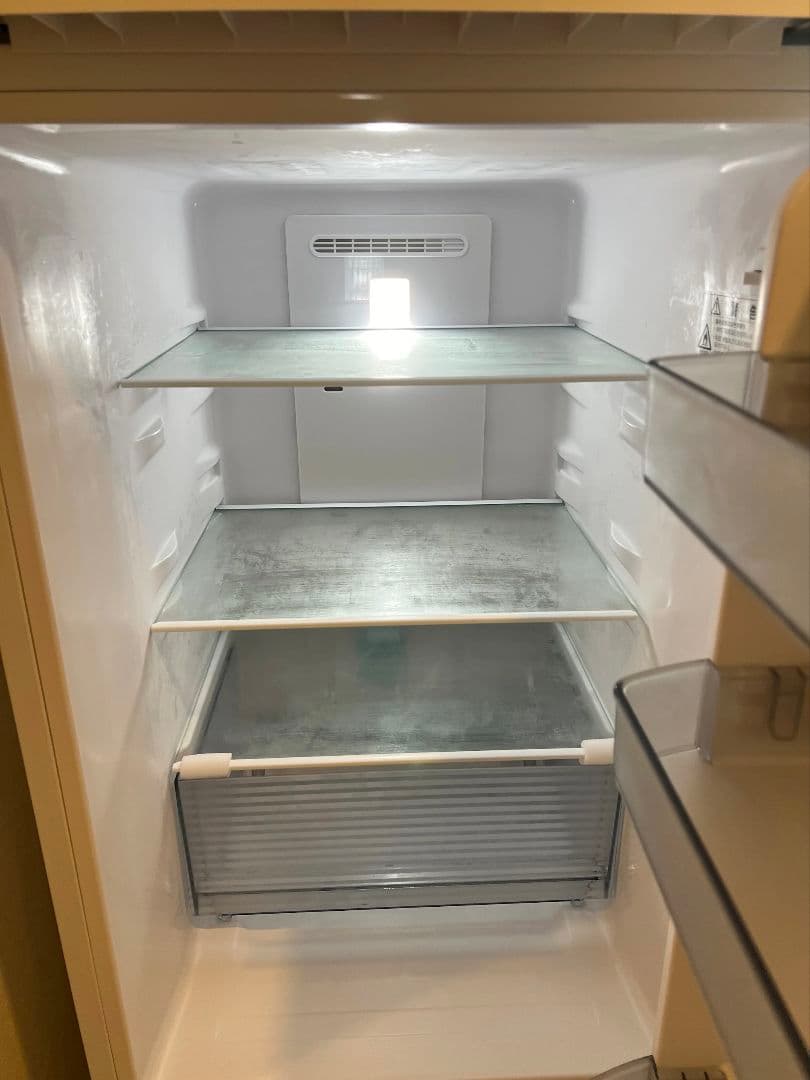 美品／シャープ 2ドア冷蔵庫 179L 2024年 SJ-D18P-W 単身用