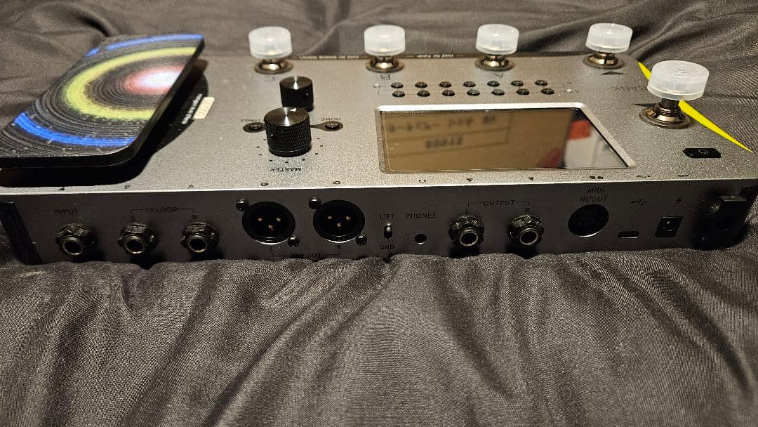 mooer ge1000li(マルチエフェクター/バッテリー有)フットスイッチ付