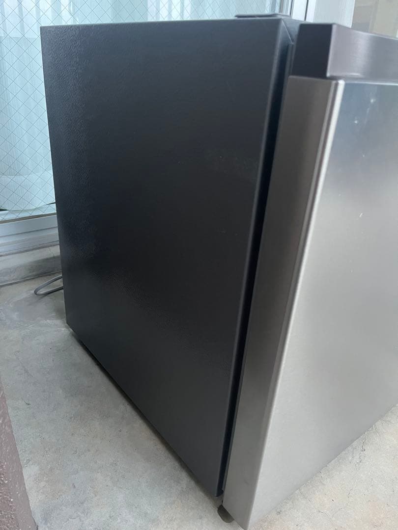ハイセンス 小型 冷蔵庫 幅44.5cm 45L シルバー HR-A45S