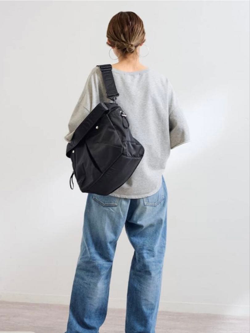 新品NOMADIS BASQUE M SLD 25SS ショルダーバッグ