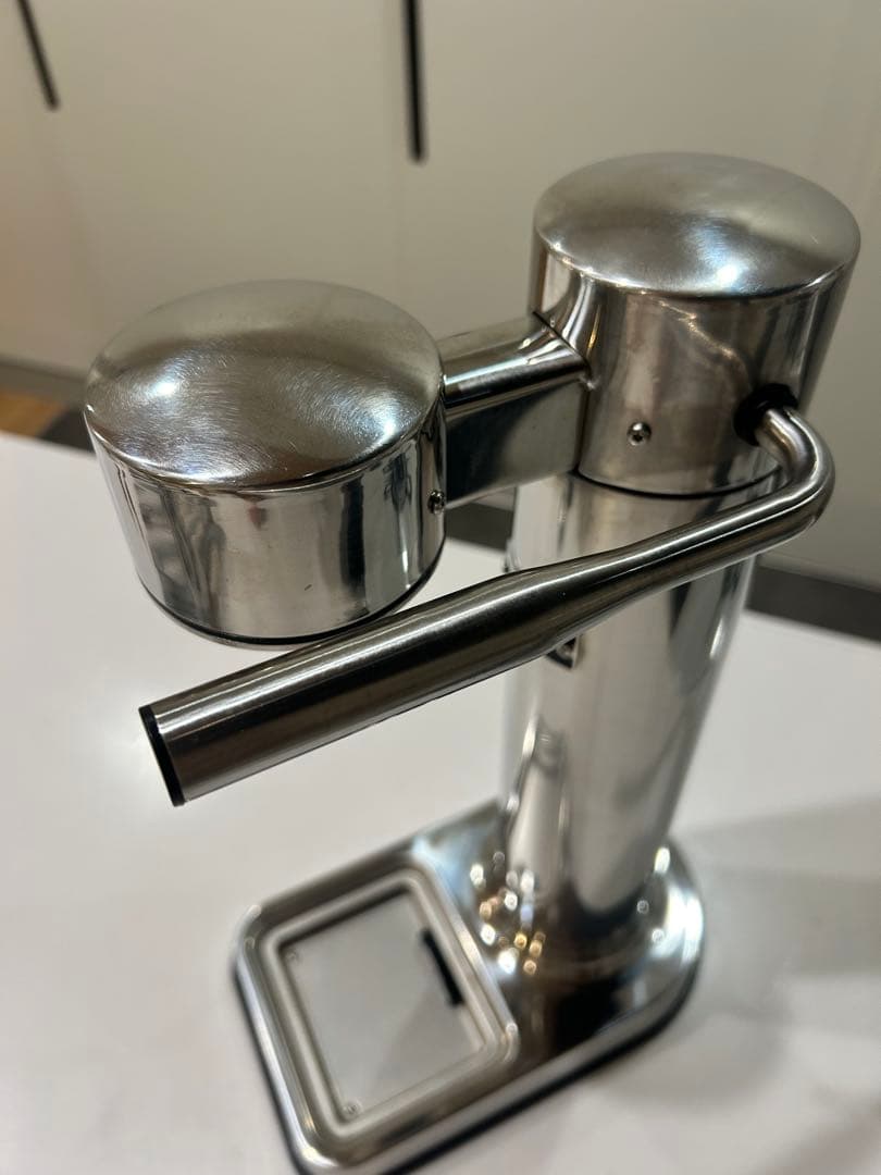 アールケ　カーボネーター　シルバー　炭酸水メーカー