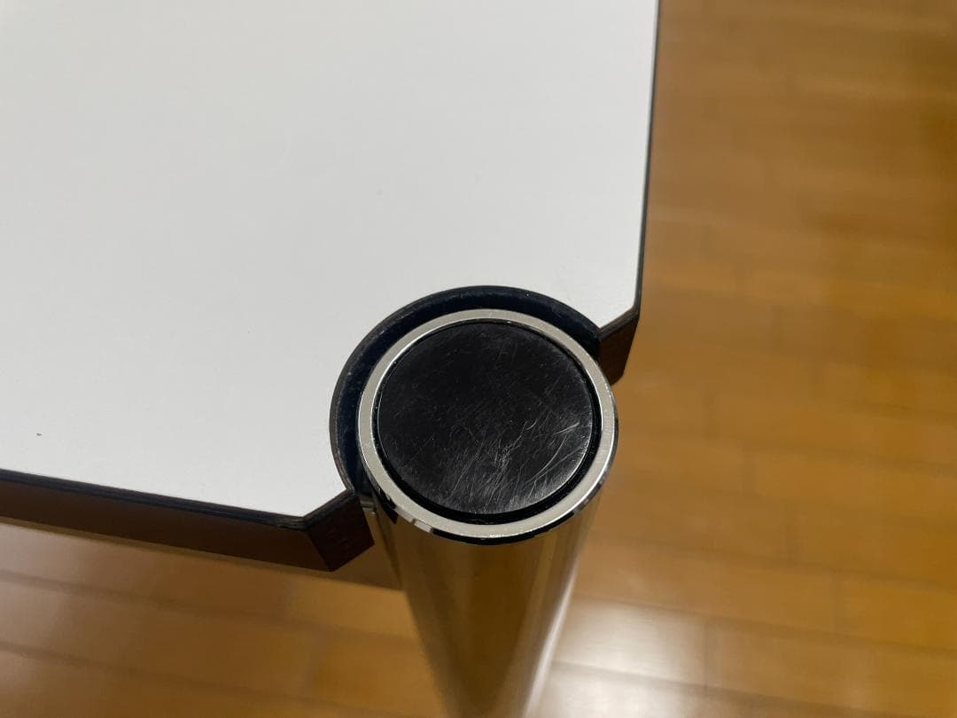 USM ハラー　テーブル　1500×750 h750