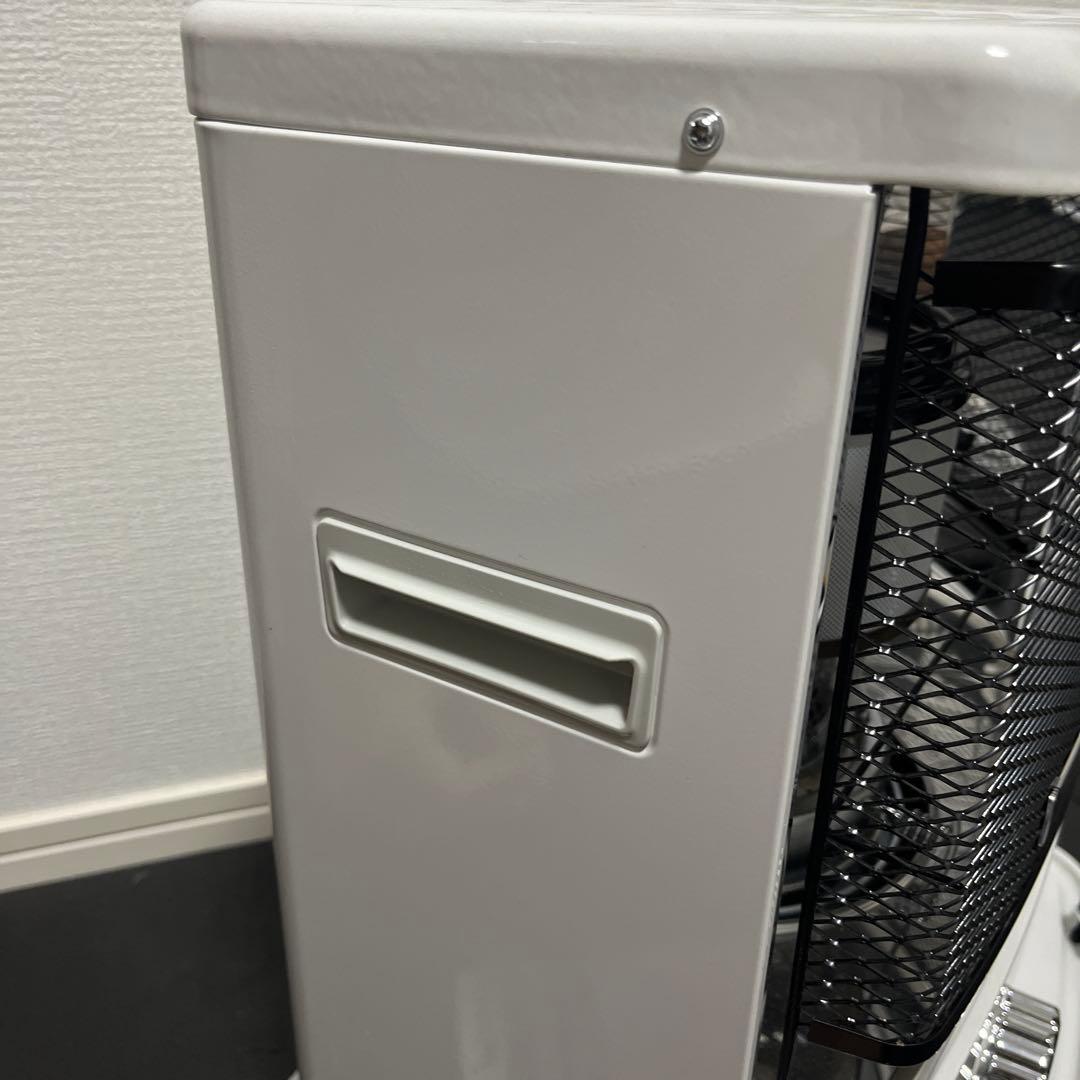 24年製　ダブルクリーン石油ストーブ　TOYOTOMI　RC-S2824 反射板