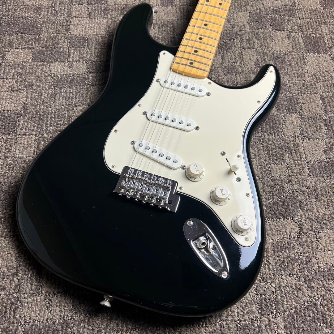 Fender Mexico Standard Stratocasterブラック