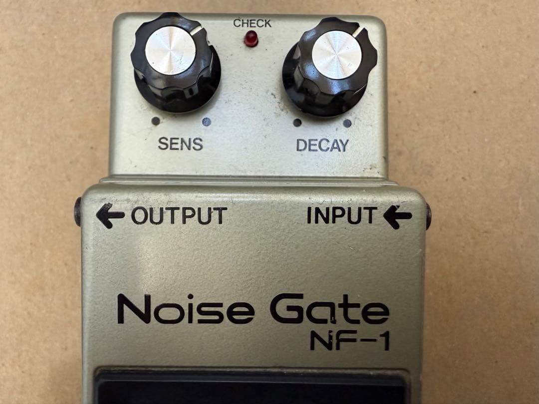 BOSS Noise Gate NF-1 銀ネジ　日本製　初期型