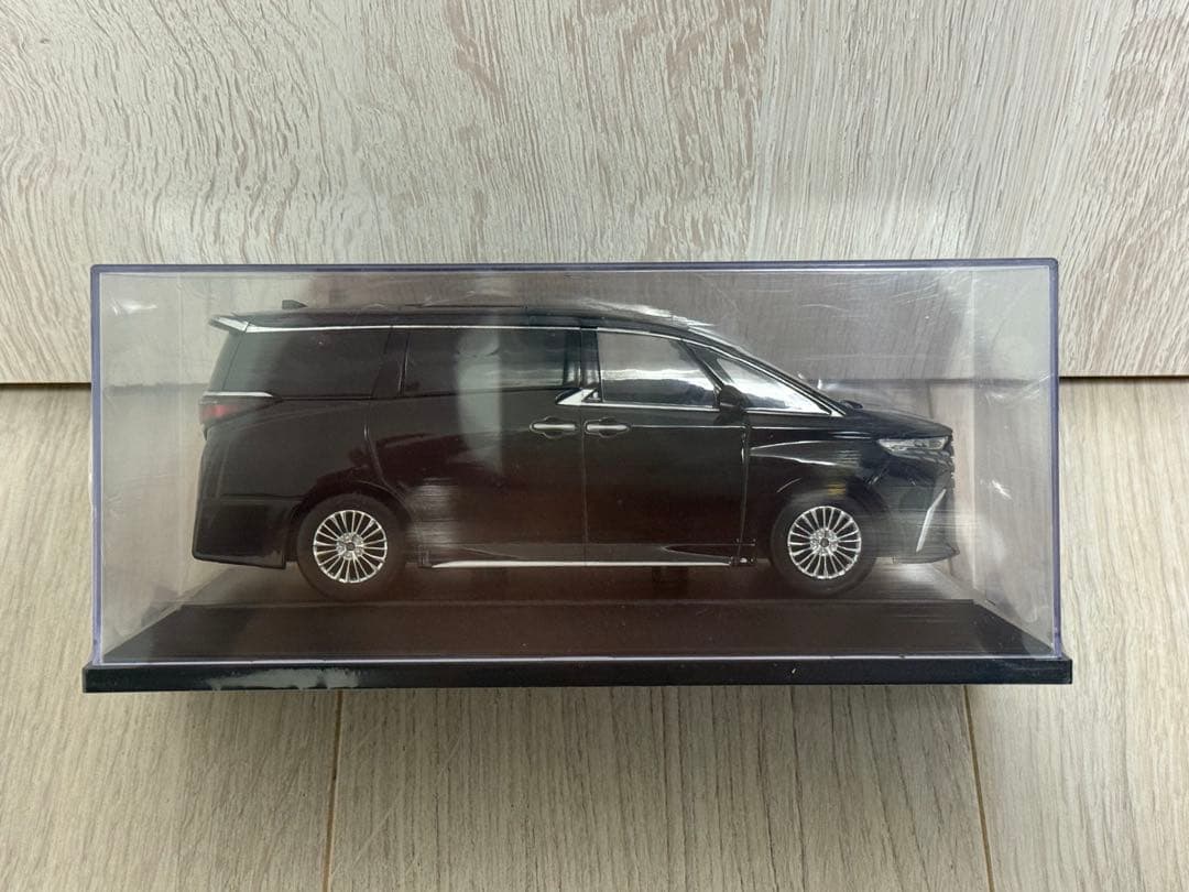 新品未使用☆トヨタ アルファード 40系 カラーサンプルミニカー＋プルバックカー