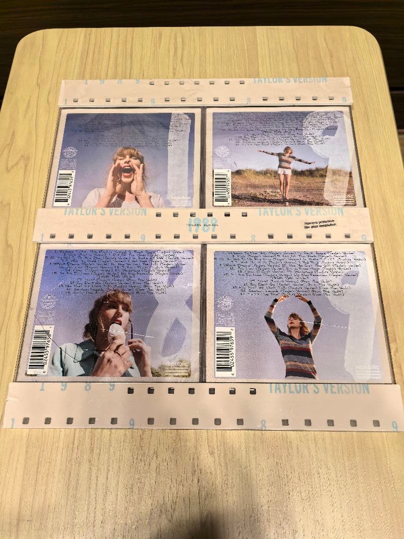 1989年（テイラー版）フィルムストリップCDディスプレイ棚