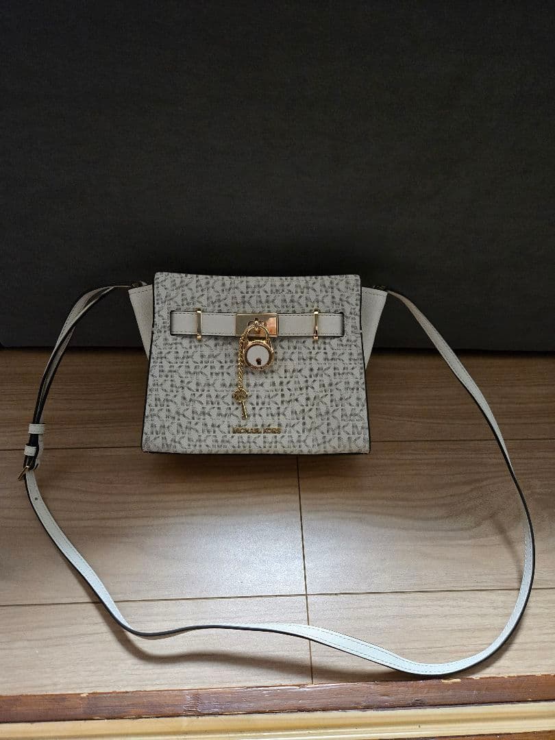 【mami.u6x6u.79】ショルダーバッグ