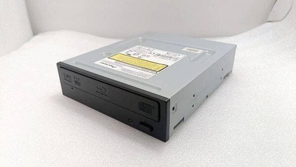 FUJITSU Core i5 第9世代 8㎇GB SSD 256GB+HDD