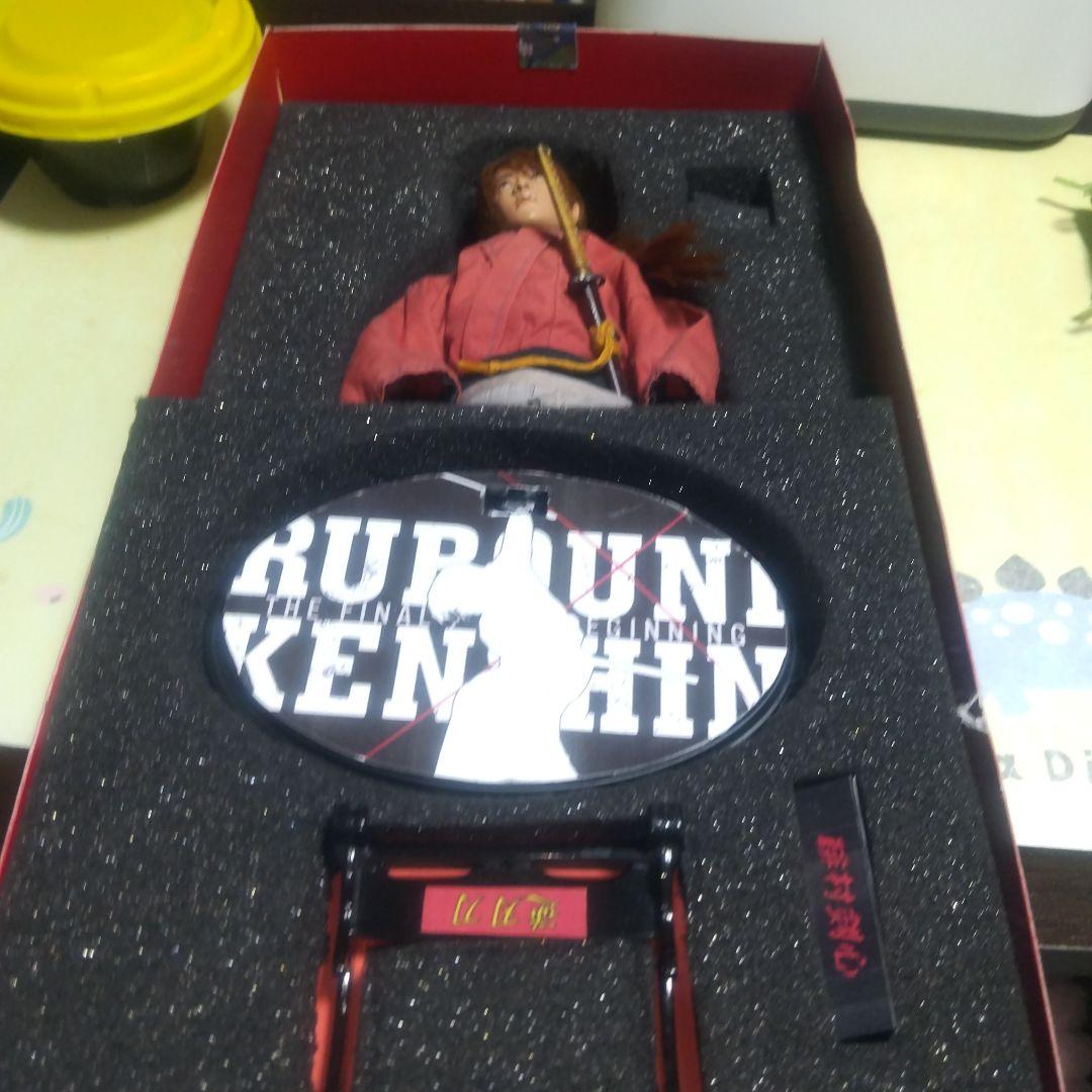 緋村剣心(佐藤健)と着物女性フィギュア1/6２体セット箱有り