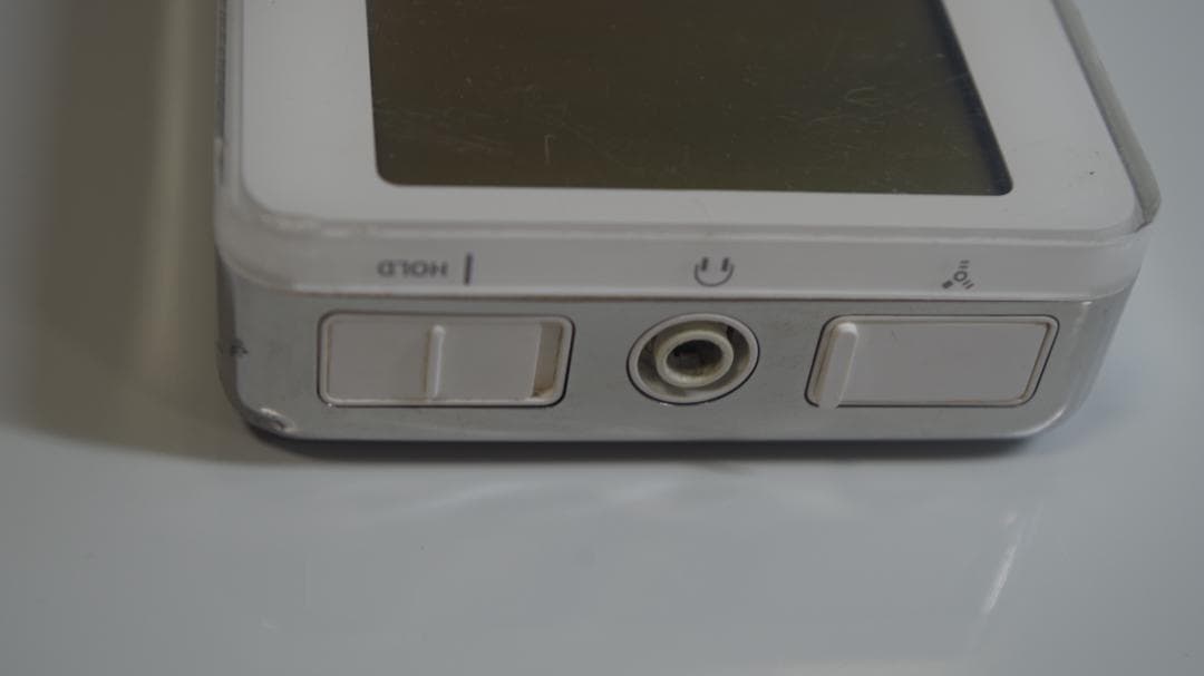 ポータブルプレーヤー T0786 iPod A1019 Touch Wheel 20GB