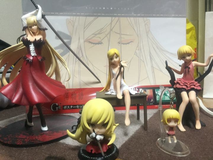 物語シリーズフィギュア