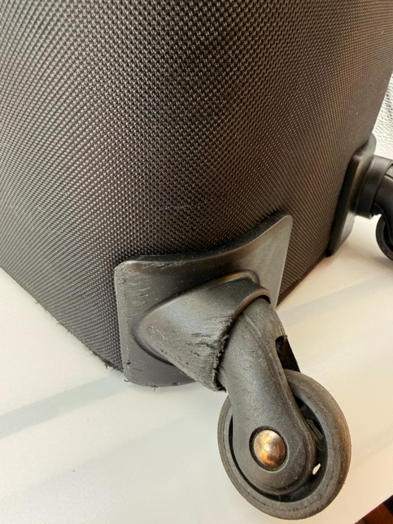 美品 4輪 サムソナイト ヴァイゴン キャリーケース 黒 機内持込可 軽量