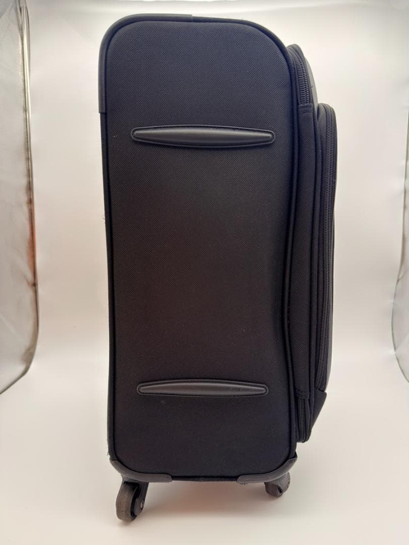 美品 4輪 サムソナイト ヴァイゴン キャリーケース 黒 機内持込可 軽量
