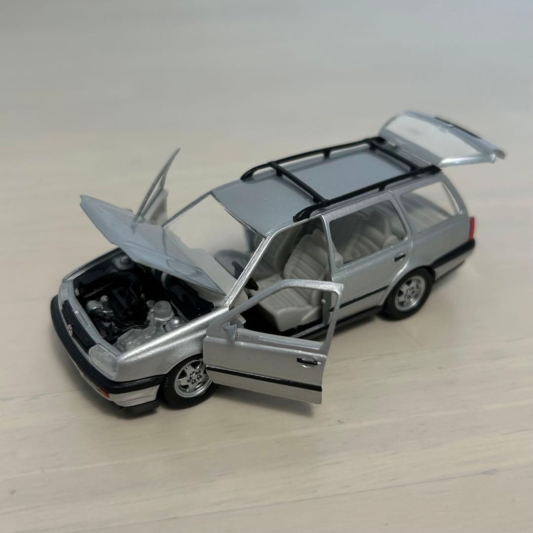 フォルクスワーゲン ゴルフ ヴァリアント　1993 Silver