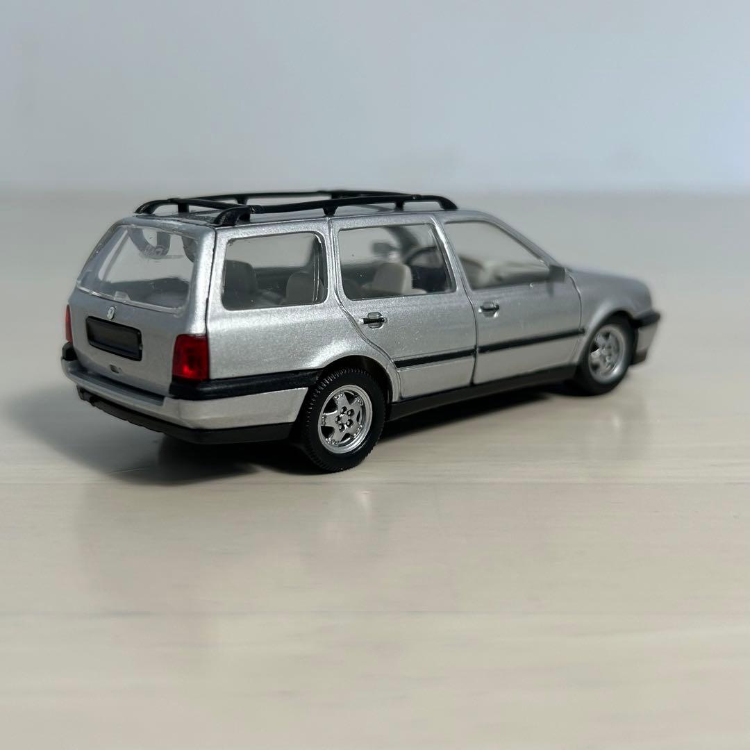 フォルクスワーゲン ゴルフ ヴァリアント　1993 Silver