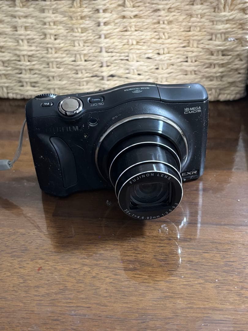 FUJIFILM デジタルカメラ FinePix F800EXR 黒