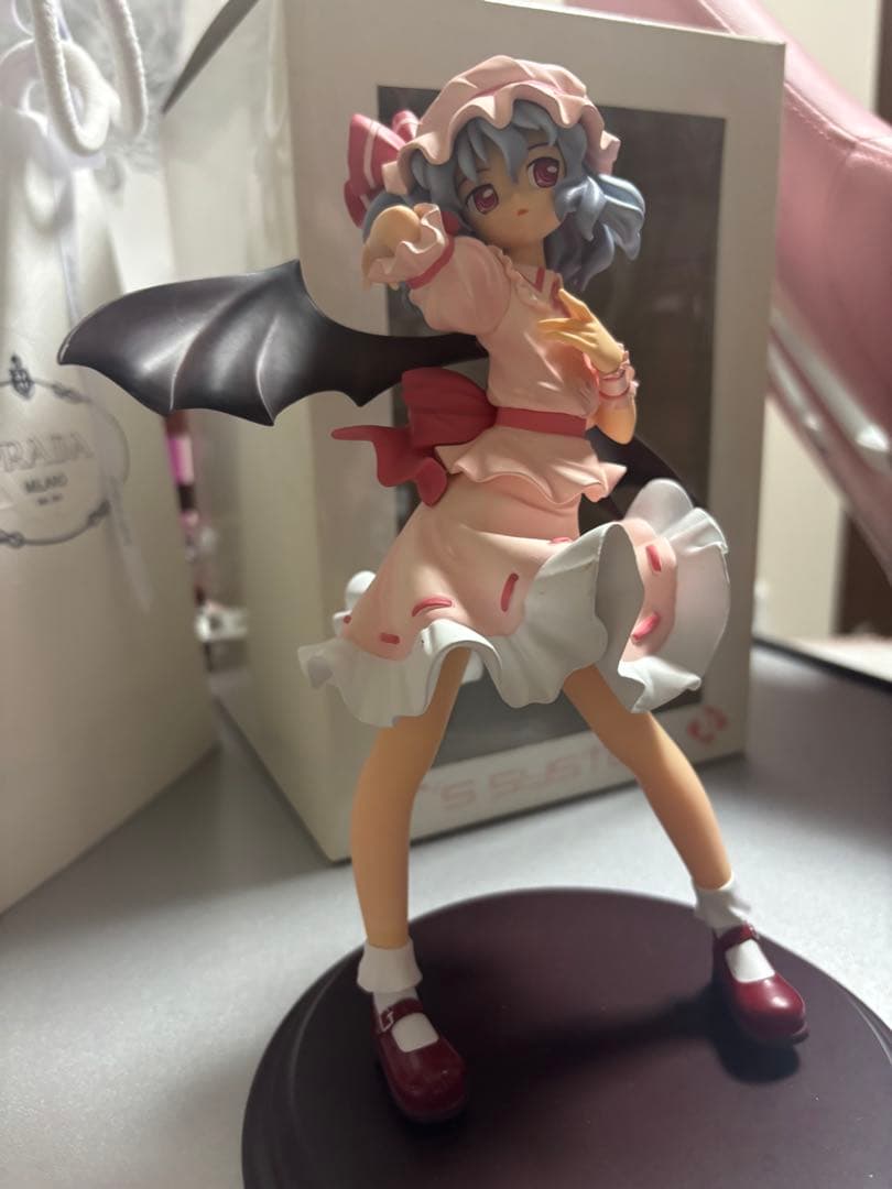 レミリア・スカーレット フィギュア　箱付き