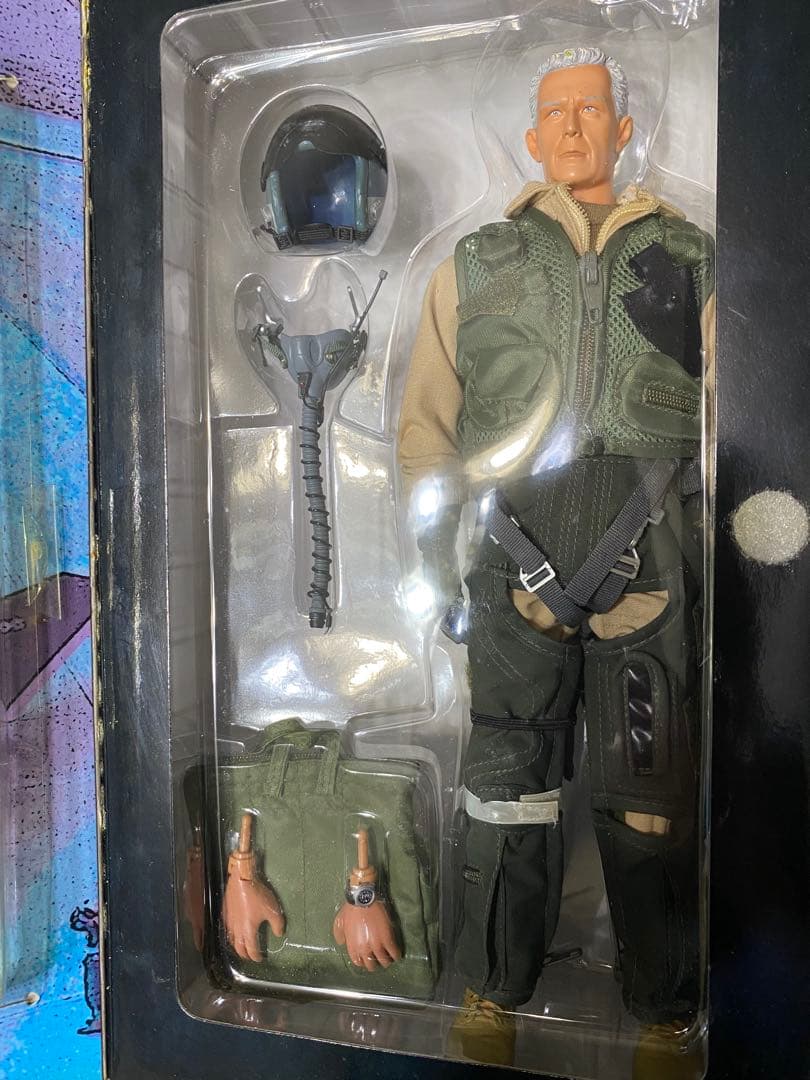 F117A night hawk pilot \"Moondog\" フィギュア