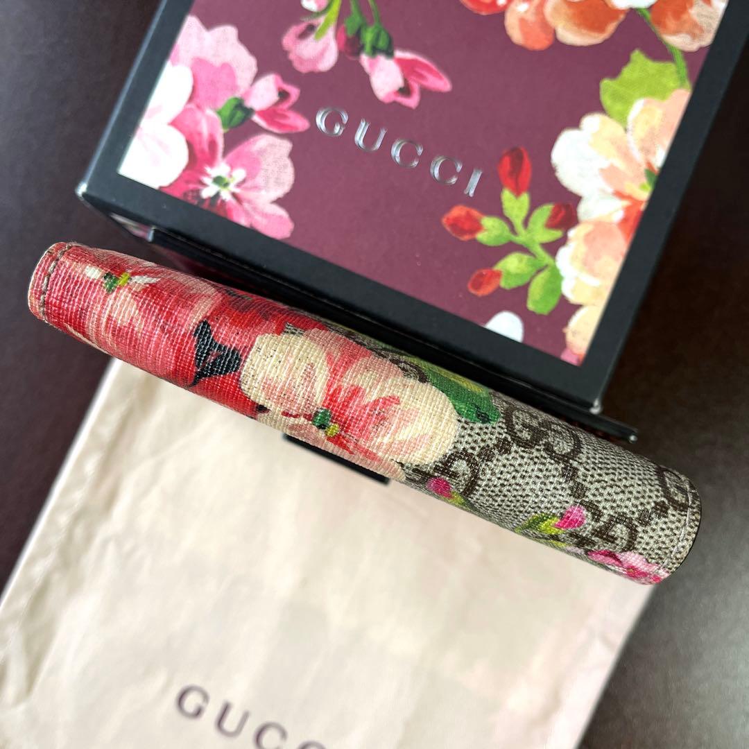 GUCCI フラワー コンパクトウォレット 二つ折り財布 桜