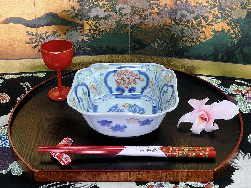 古伊万里　金襴手　窓絵　牡丹に獅子　松竹梅の図　四方角向付　B334AS-CVd