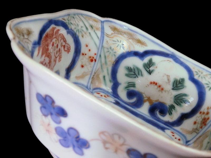 古伊万里　金襴手　窓絵　牡丹に獅子　松竹梅の図　四方角向付　B334AS-CVd