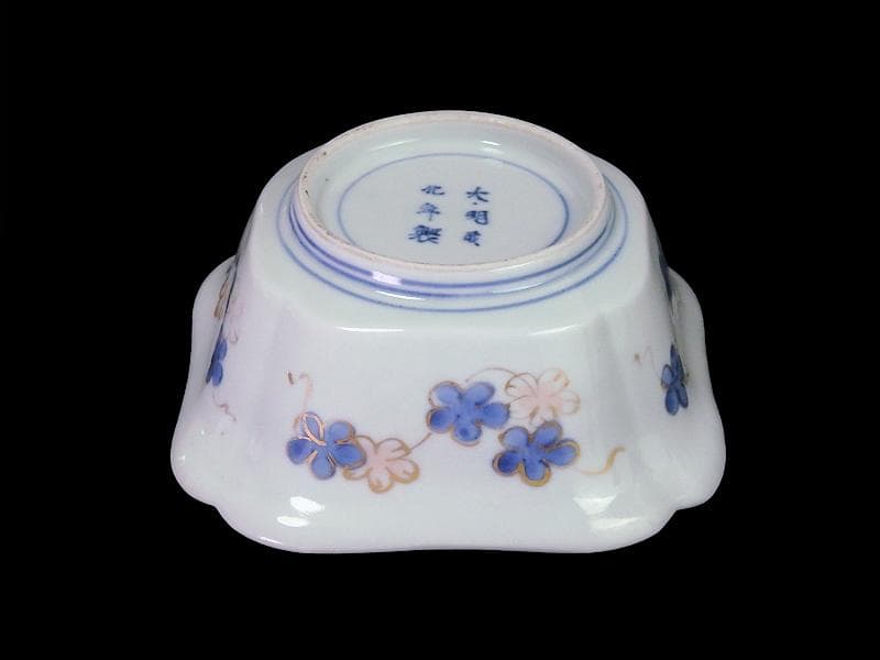 古伊万里　金襴手　窓絵　牡丹に獅子　松竹梅の図　四方角向付　B334AS-CVd