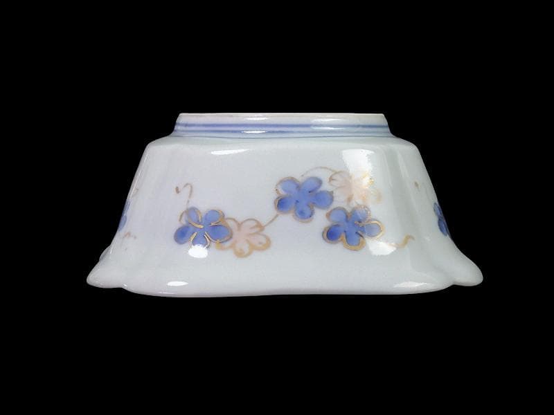 古伊万里　金襴手　窓絵　牡丹に獅子　松竹梅の図　四方角向付　B334AS-CVd