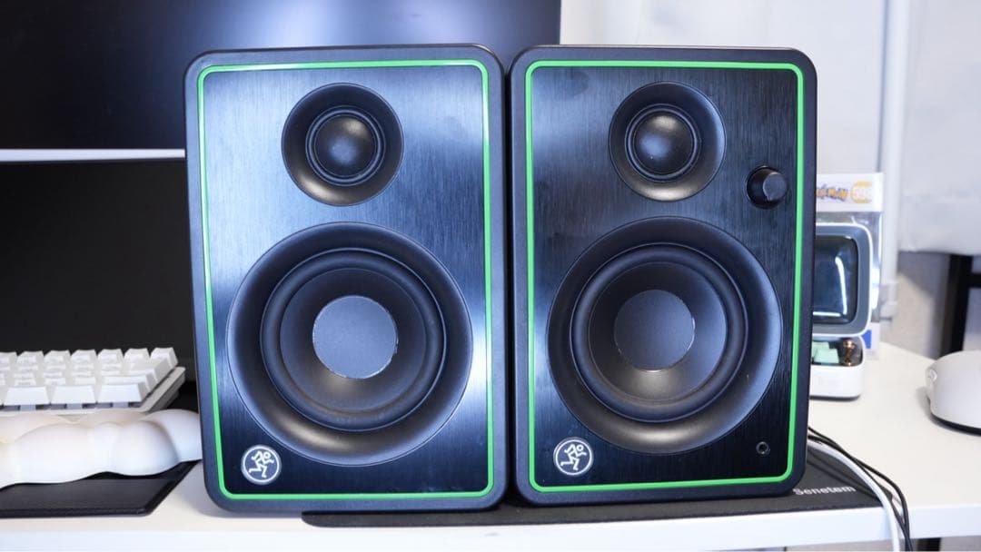 Mackie CR3-XBT モニタースピーカー