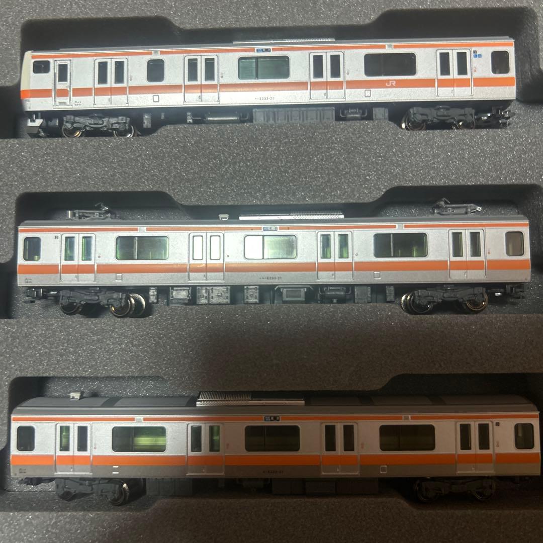 KATO E233系中央線(T編成) 6両基本セット
