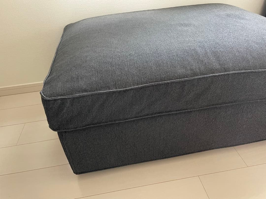 IKEA シーヴィク　オットマン