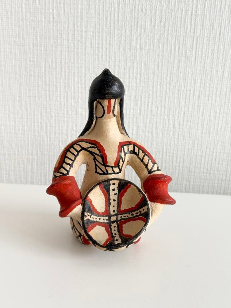 ブラジル カラジャ族 民芸品 陶器製 郷土玩具 人形
