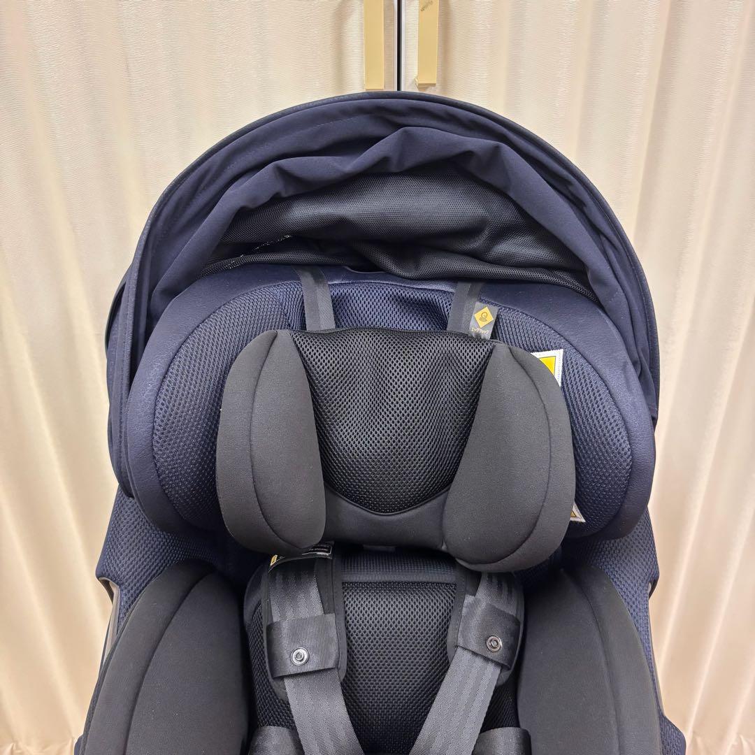 クリーニング済☆美品☆コンビ　新生児OK　THE　S　Air　ISOFIX　紺