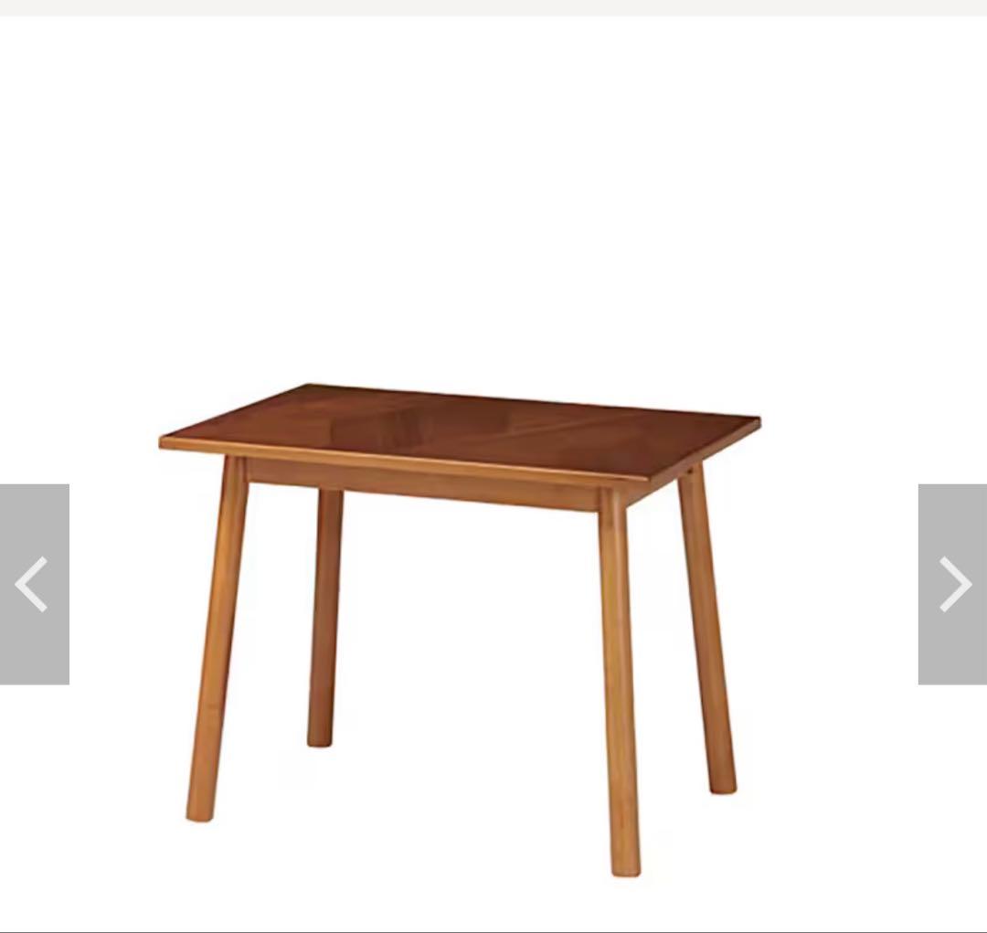 アカシア材のモザイク柄ダイニングテーブル