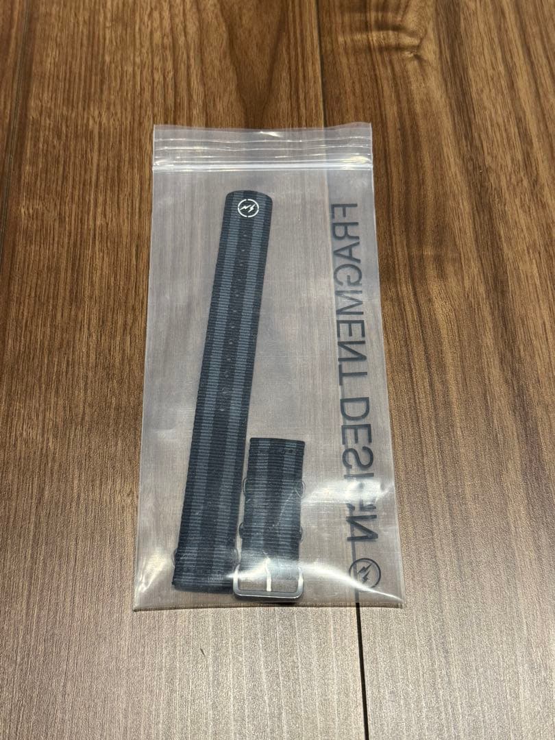 【新品未使用】FRAGMENT Apple Watch ベルト 22mm