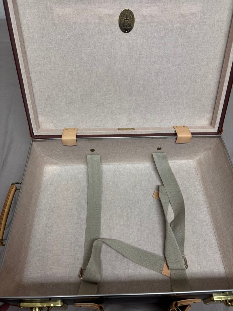 グローブトロッター黒レザーキャリーケース 中型