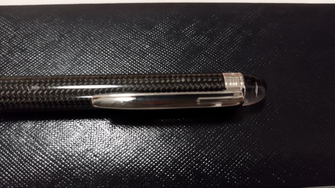 モンブラン スターウォーカー ドゥエ カーボン ボールペン