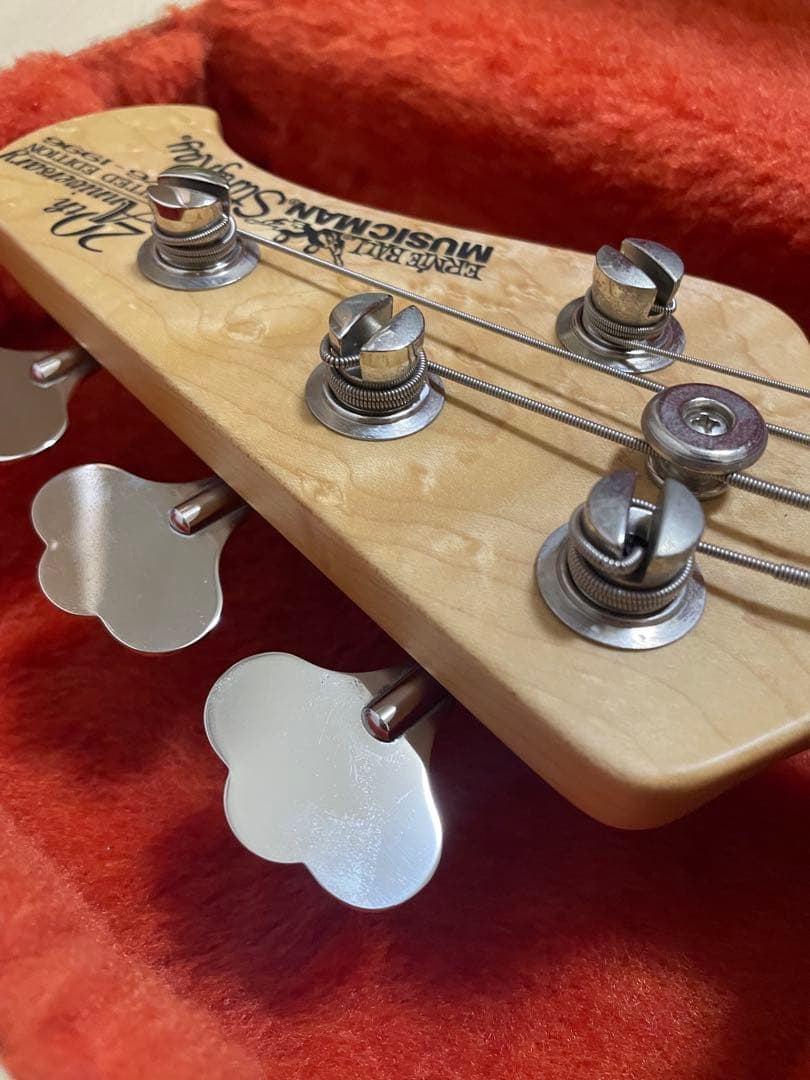 ミュージックマン　スティングレイ　20周年記念モデル　美品　レア