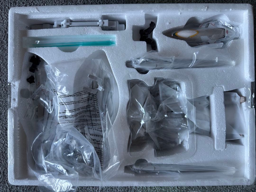 L COMPOSITE ウイングガンダム スノーホワイトプレリュード