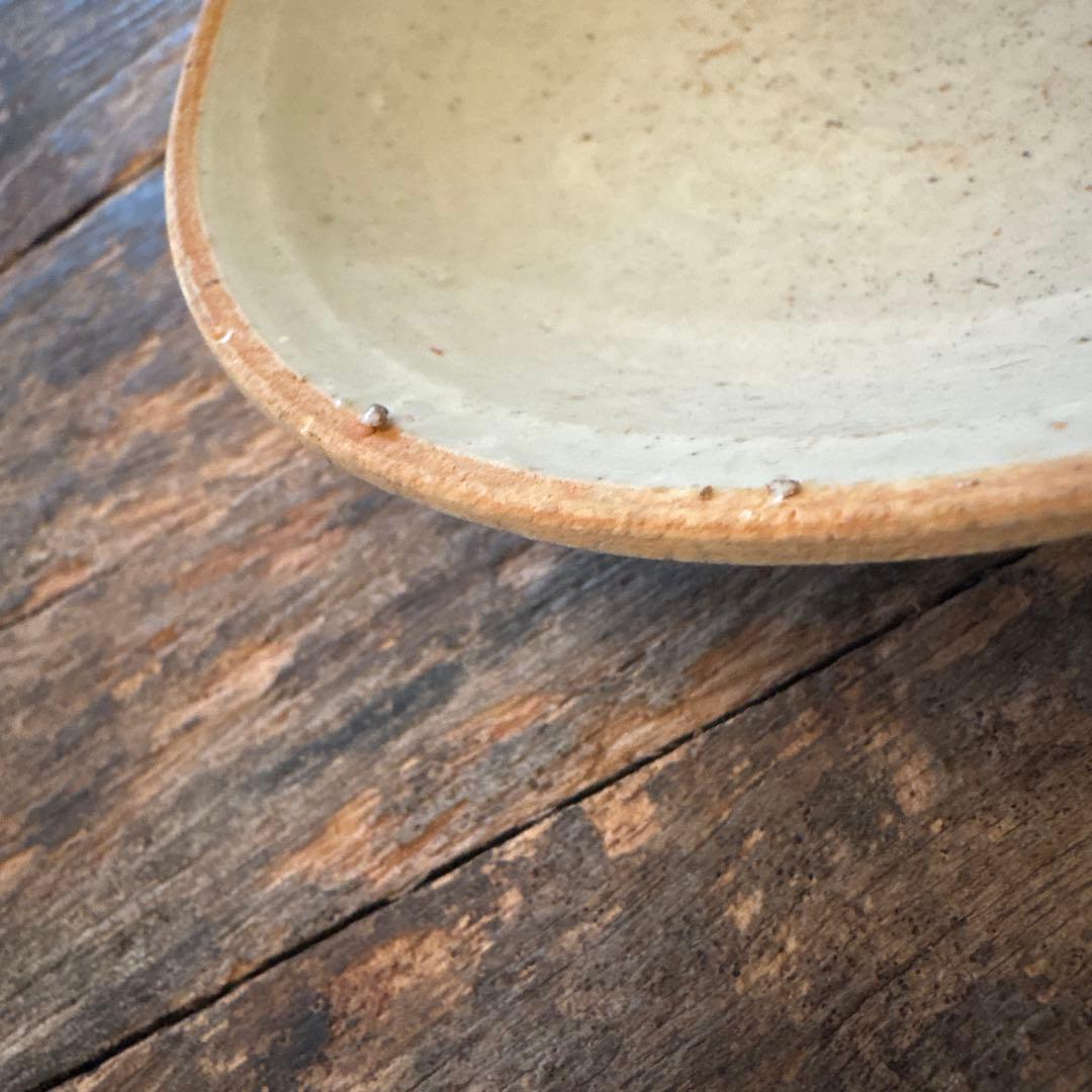 白磁❷ 口禿げの白磁の皿　中国　古玩