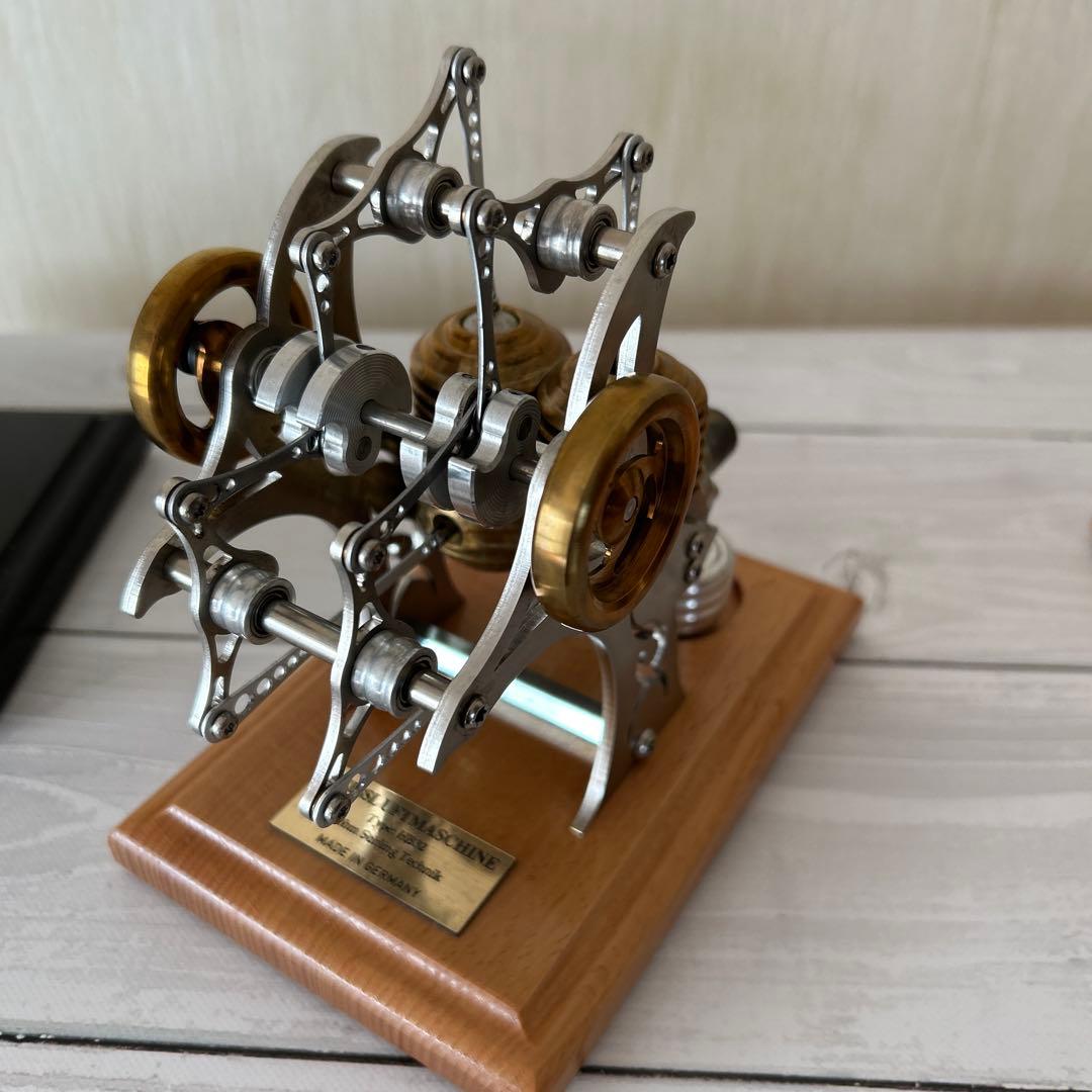 ドイツ製ミニチュアエンジンHB22 HB32 マーブルマシンROLL-1