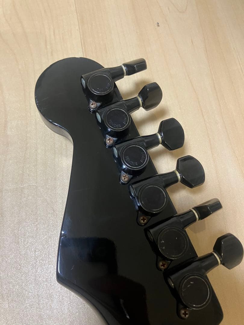 Fender Japan Boxer ストラトキャスター ボクサー ST-556