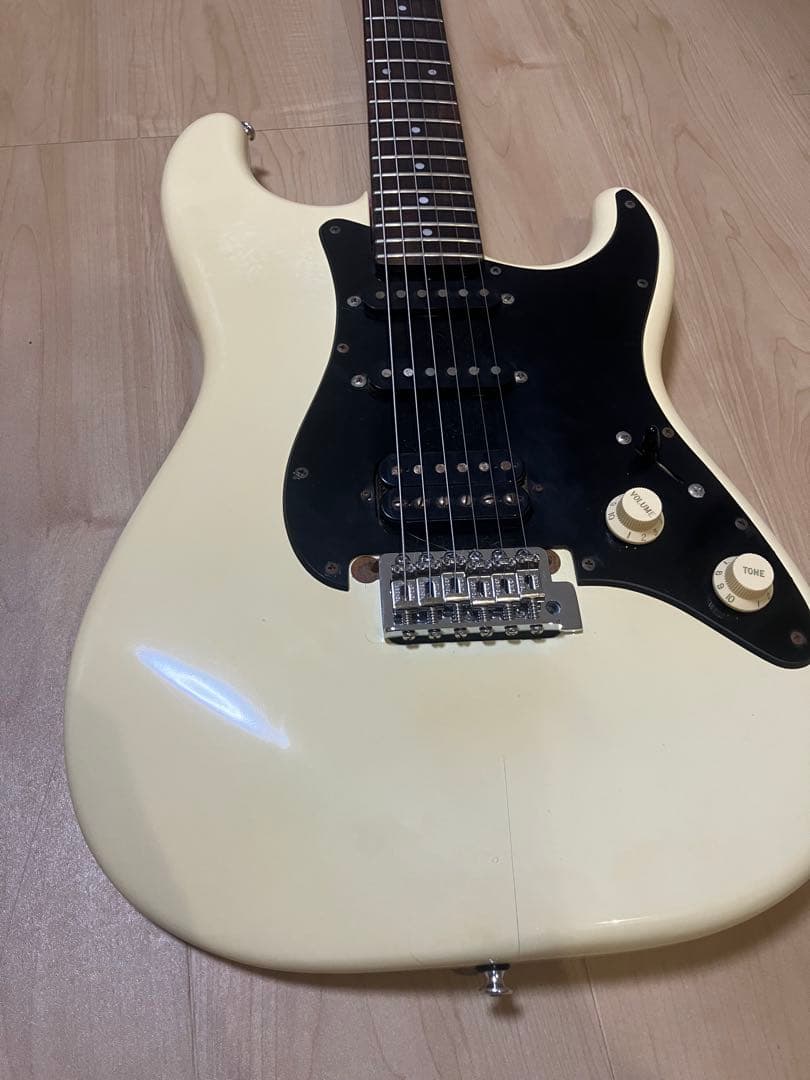 Fender Japan Boxer ストラトキャスター ボクサー ST-556