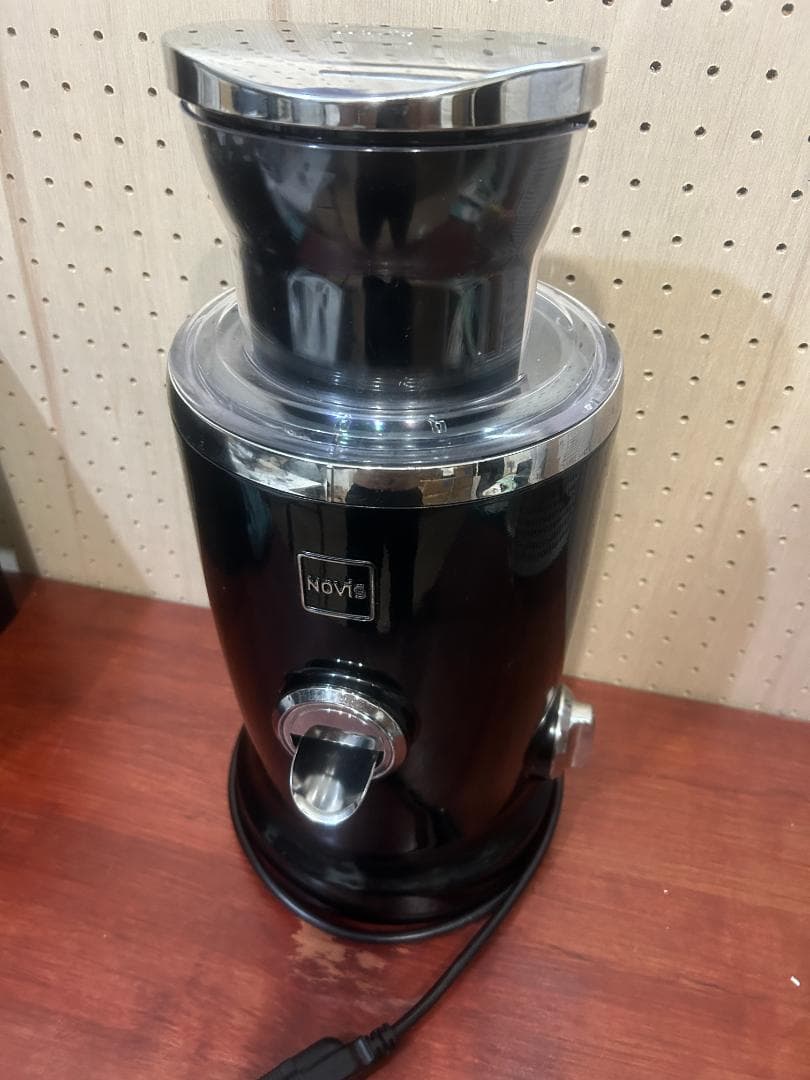 高性能スロージューサー ノービス ブラック