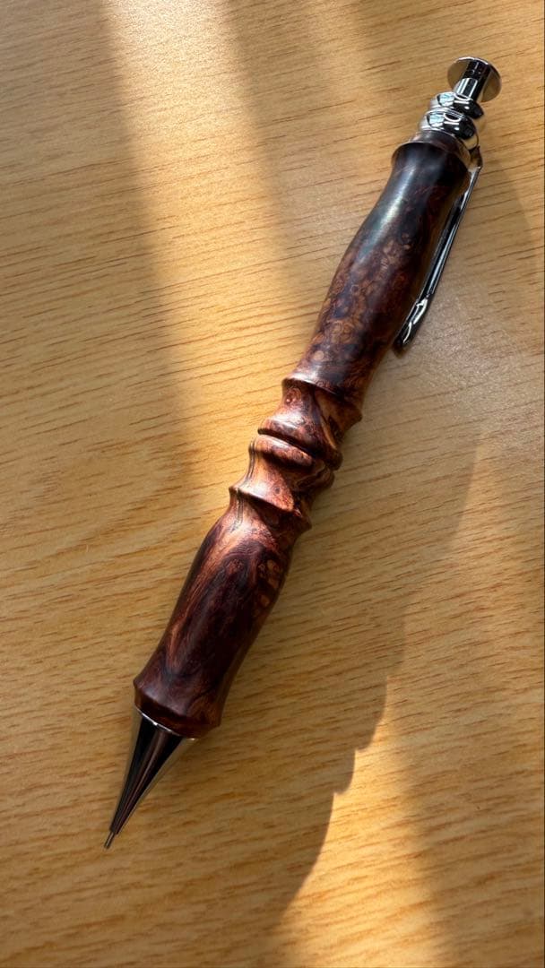 Flamberg 木軸シャープペン サンピューラ ホンジュラスローズウッド瘤杢