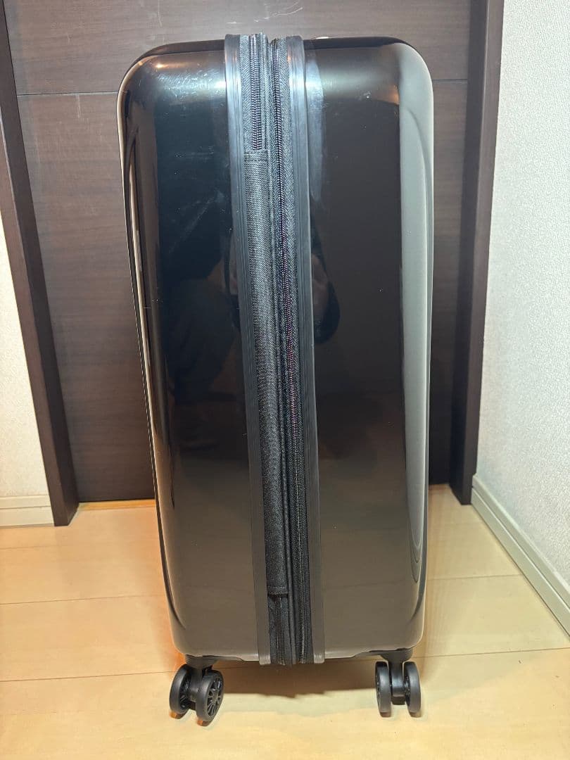 デルセー（DELSEY）ヘリウムエアロ　スーツケース73-81L Mサイズ　黒